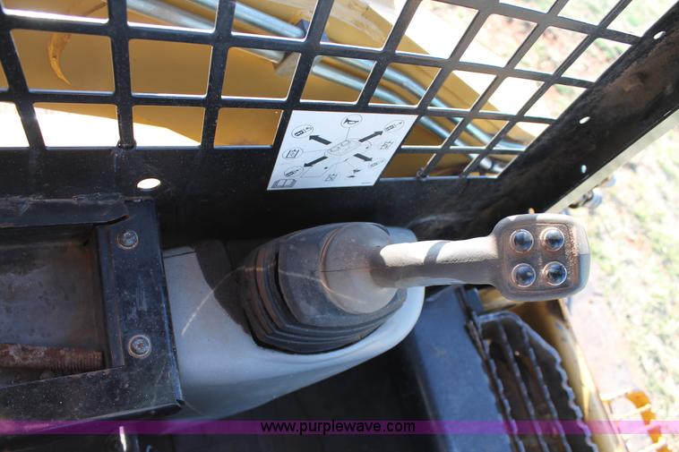 image for item C3793 2006 Caterpillar 287B skid steer