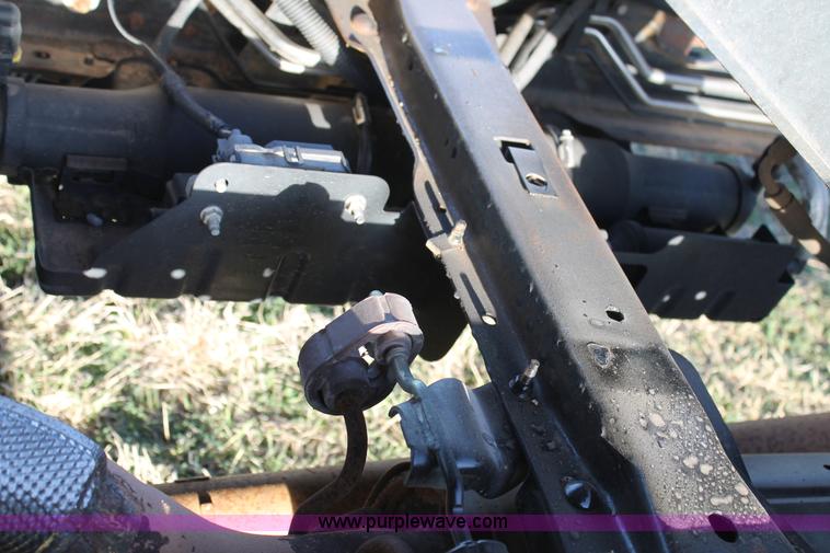 image for item C3795 2007 Ford F350 Super Duty dump bed truck