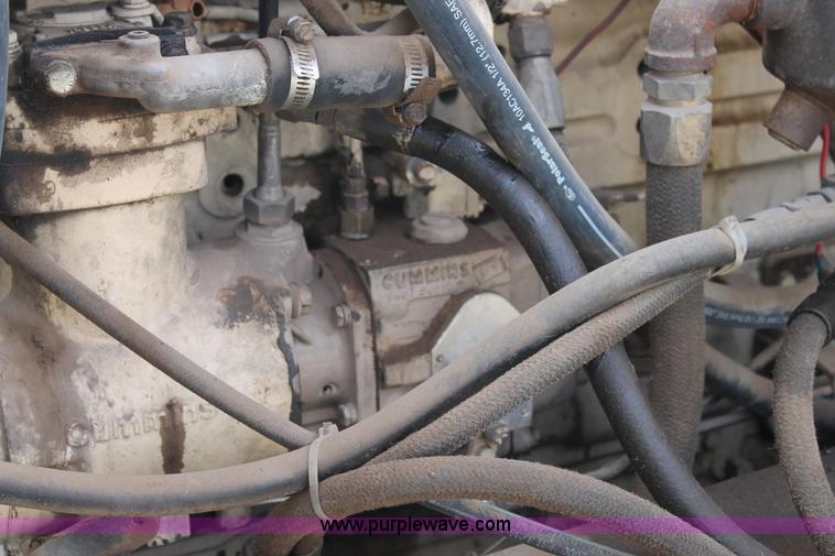 image for item C3796 1972 Peterbilt 359M semi truck