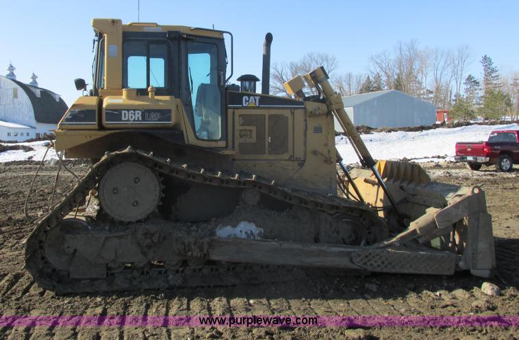 image for item E5307 1998 Caterpillar D6R LGP dozer