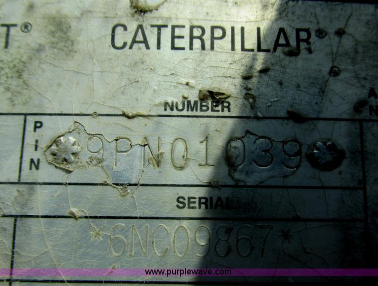 image for item E5307 1998 Caterpillar D6R LGP dozer