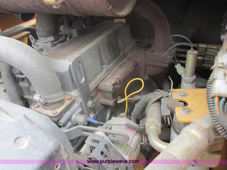 image for item E5309 1997 Daewoo DSL8D1 skid steer