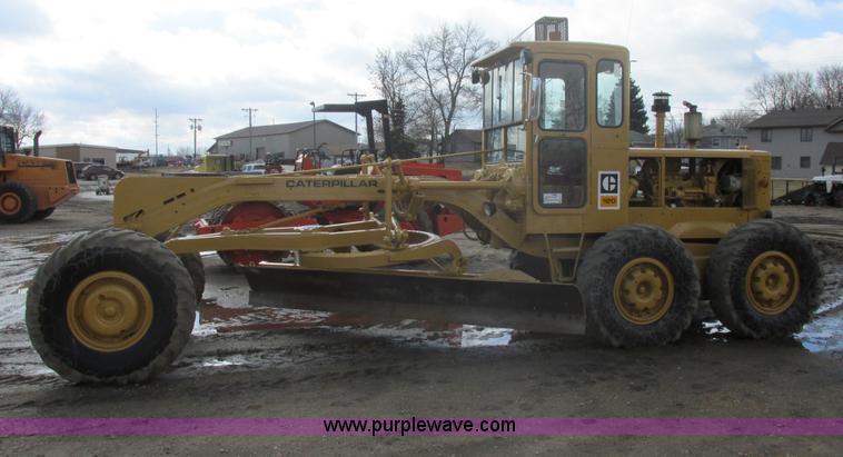 image for item E5310 1967 Caterpillar 120 motor grader