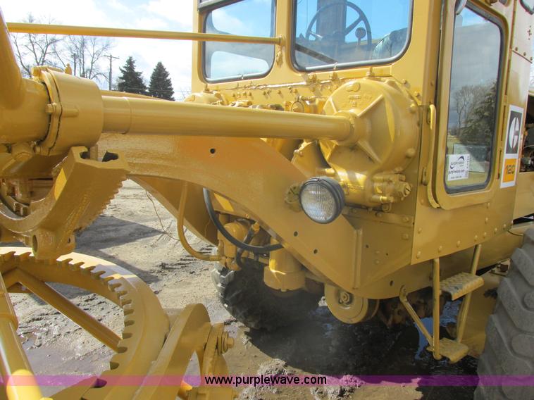 image for item E5310 1967 Caterpillar 120 motor grader