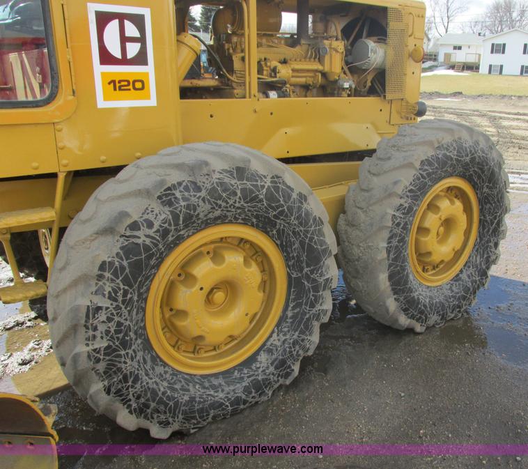 image for item E5310 1967 Caterpillar 120 motor grader