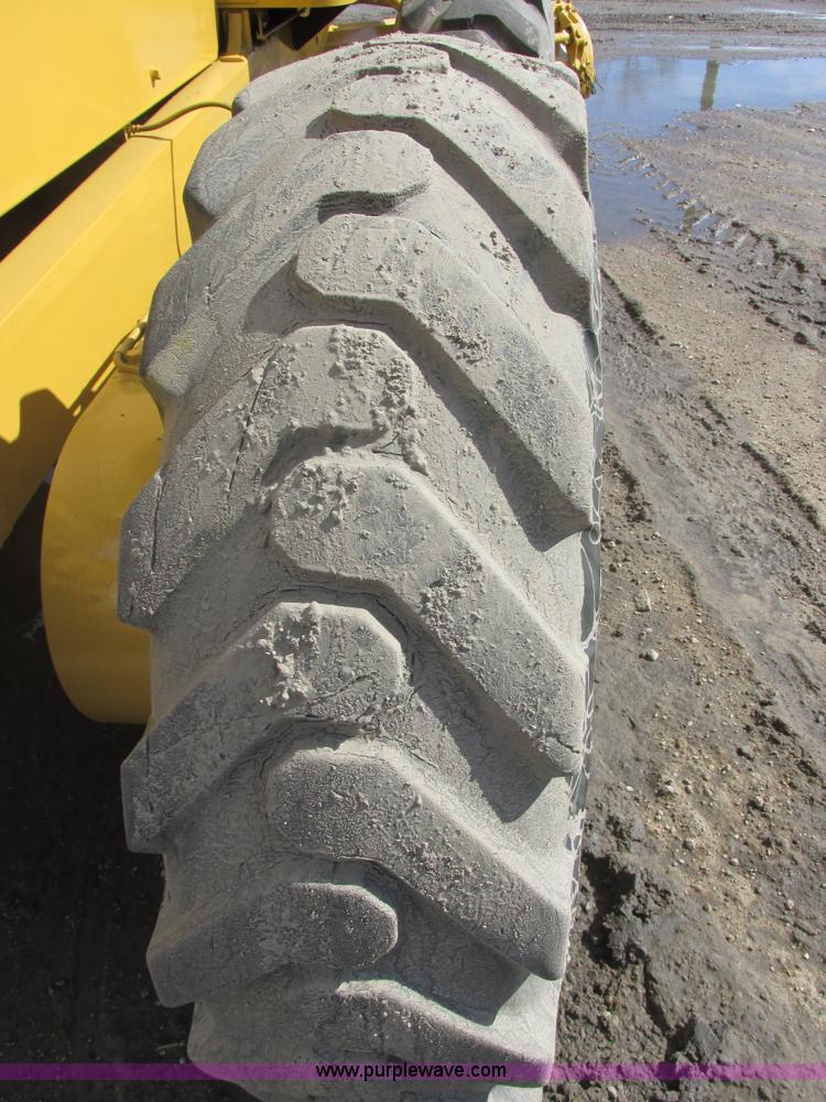 image for item E5310 1967 Caterpillar 120 motor grader