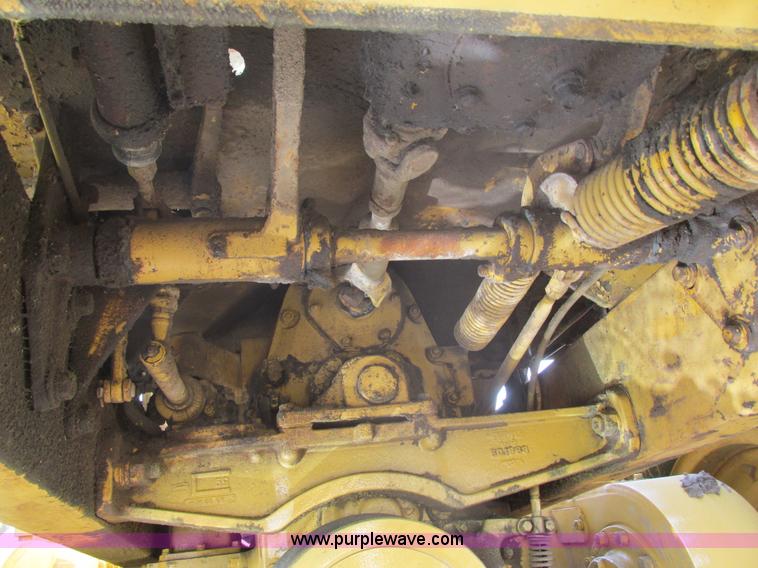 image for item E5310 1967 Caterpillar 120 motor grader