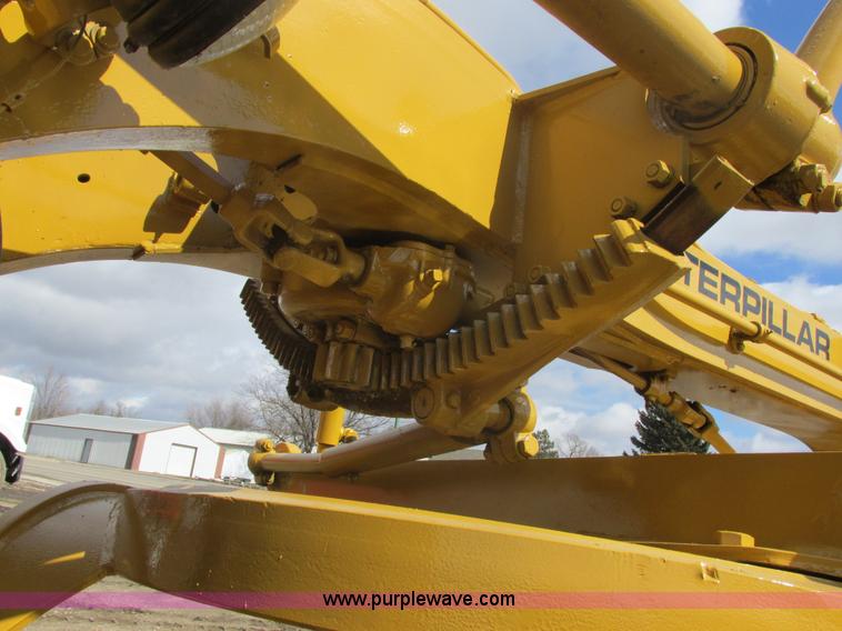 image for item E5310 1967 Caterpillar 120 motor grader