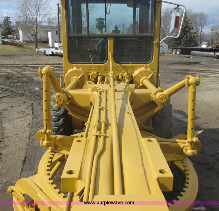 image for item E5310 1967 Caterpillar 120 motor grader