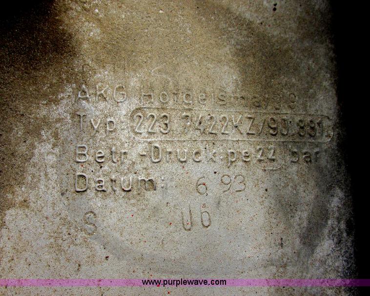 image for item E5311 Hamm 3012DS vibratory pad foot compactor