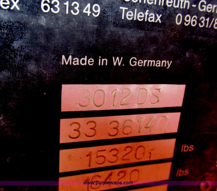 image for item E5311 Hamm 3012DS vibratory pad foot compactor