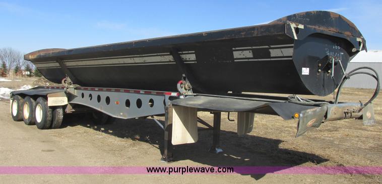 image for item E5414 2003 Smithco 3000VC triple axle side dump trailer