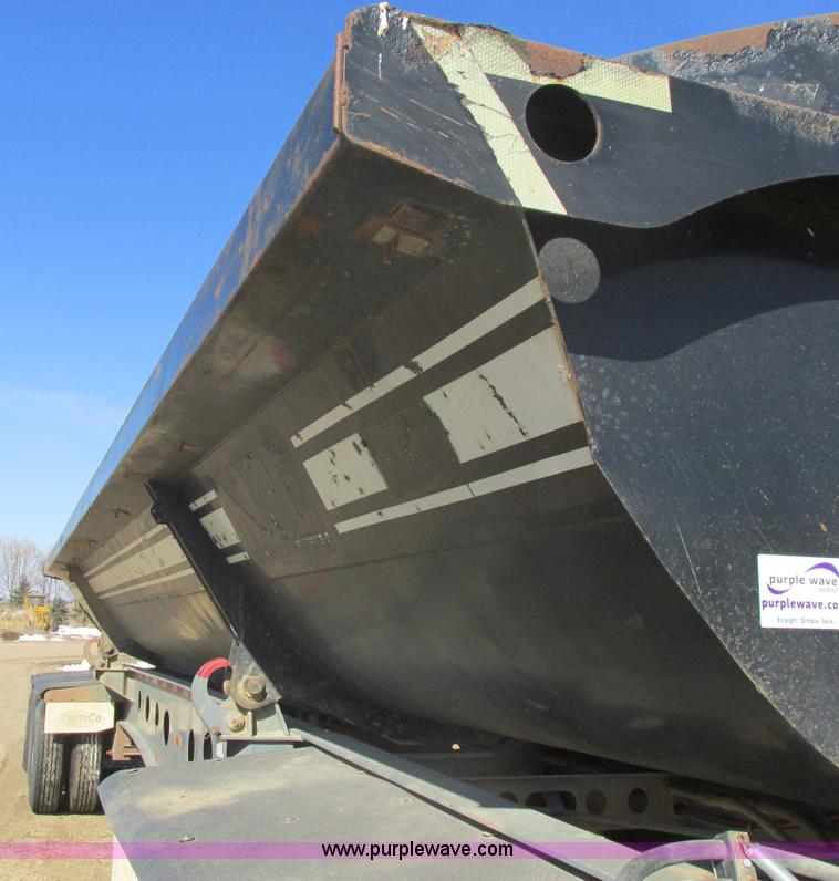 image for item E5414 2003 Smithco 3000VC triple axle side dump trailer