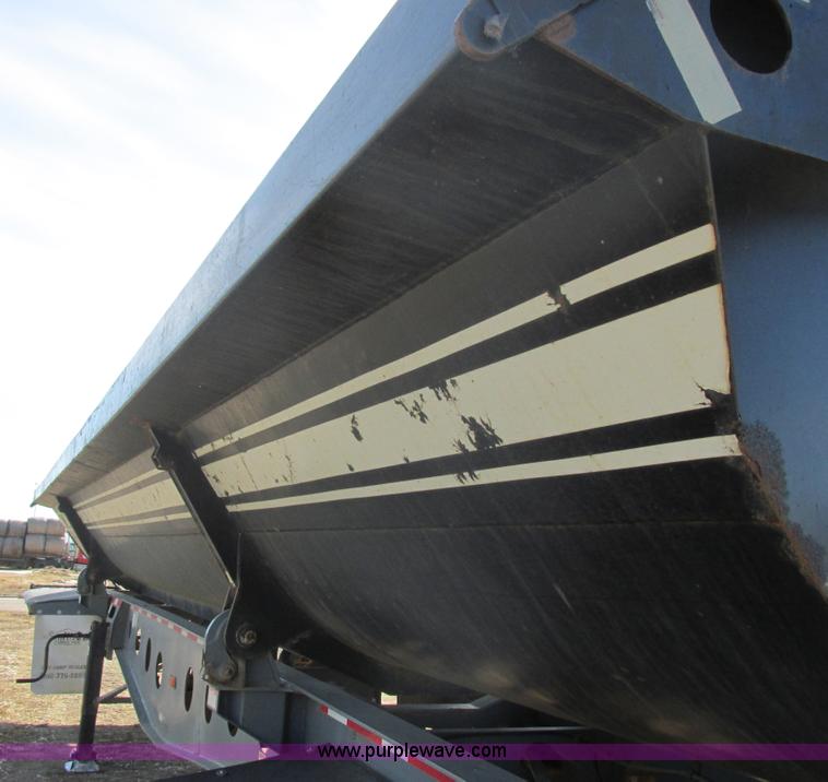 image for item E5414 2003 Smithco 3000VC triple axle side dump trailer