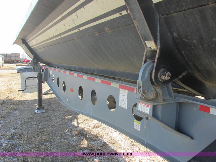 image for item E5414 2003 Smithco 3000VC triple axle side dump trailer