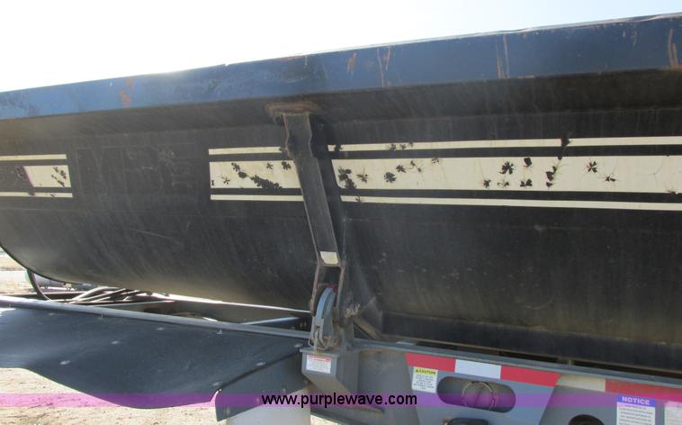 image for item E5414 2003 Smithco 3000VC triple axle side dump trailer