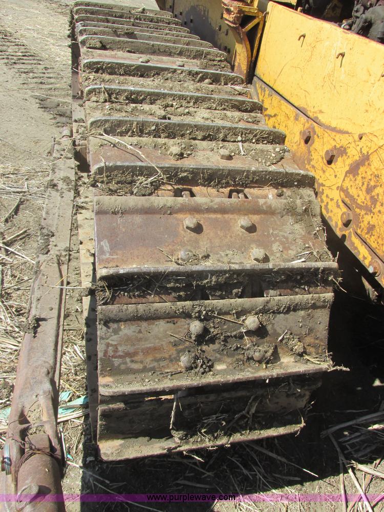 image for item E5416 1968 Caterpillar D6C dozer