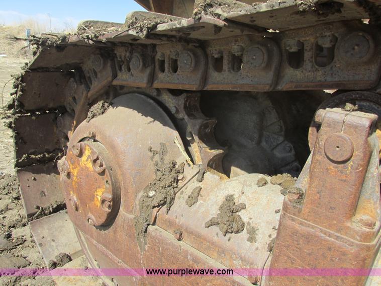 image for item E5416 1968 Caterpillar D6C dozer