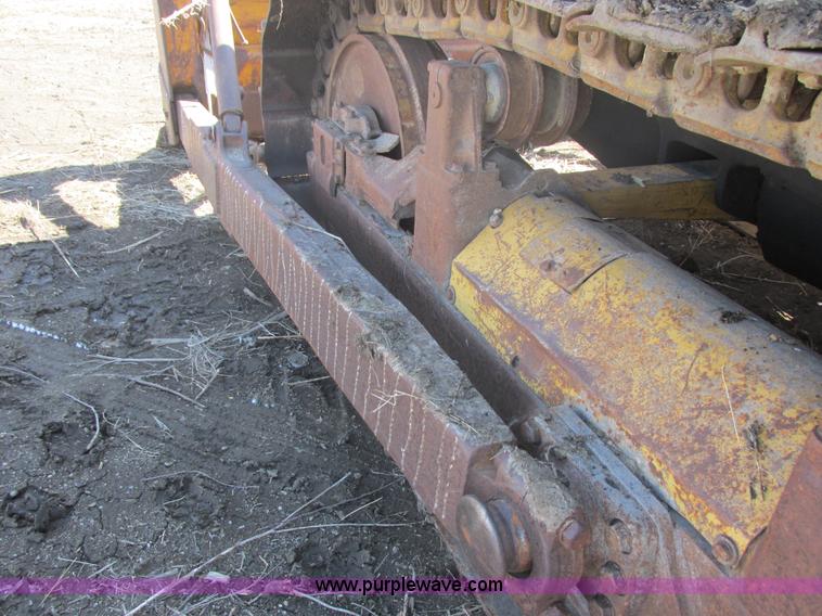 image for item E5416 1968 Caterpillar D6C dozer
