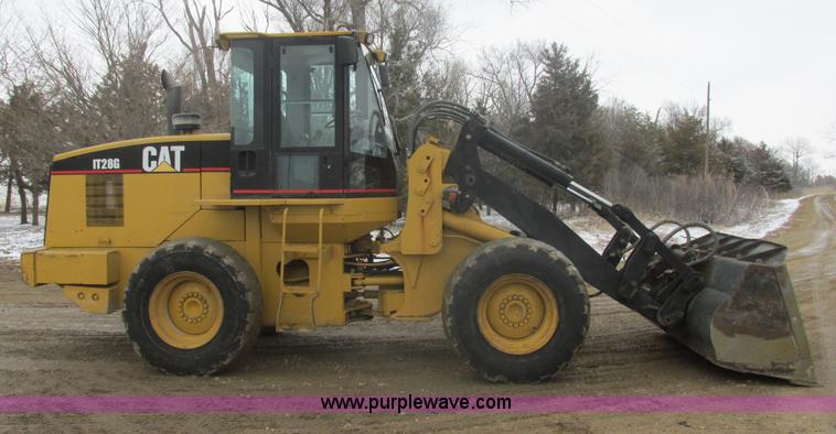 image for item E5429 1998 Caterpillar IT28G loader