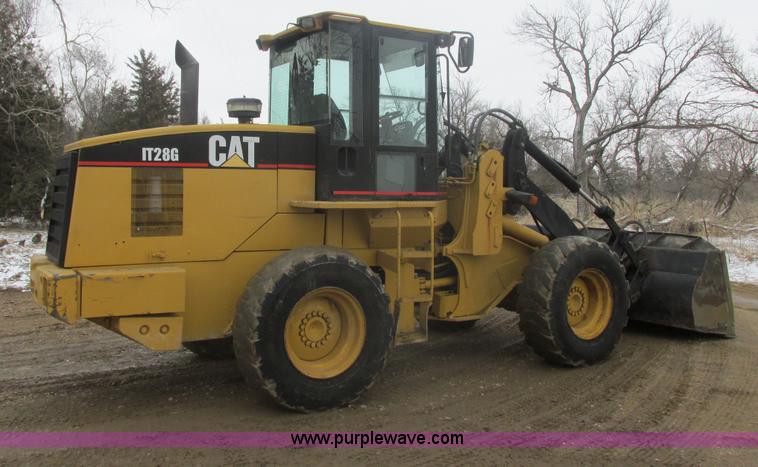 image for item E5429 1998 Caterpillar IT28G loader