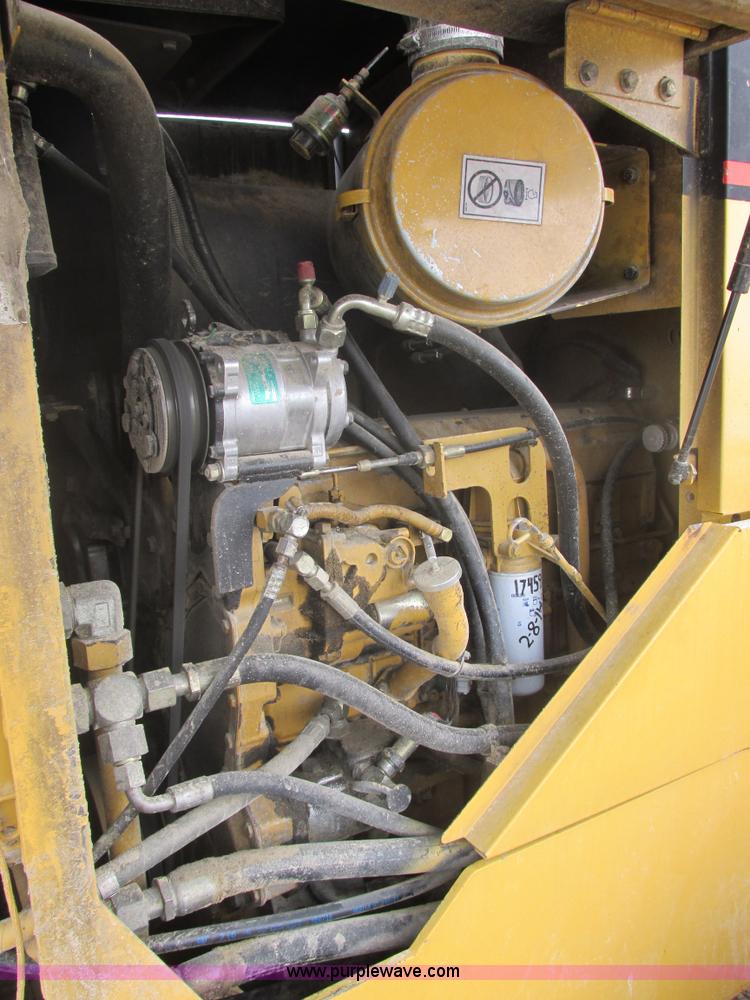 image for item E5429 1998 Caterpillar IT28G loader