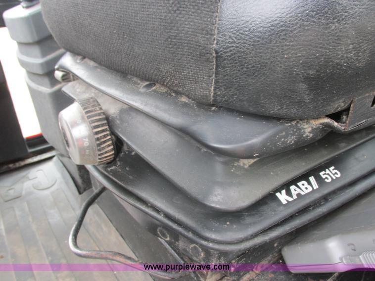 image for item E5429 1998 Caterpillar IT28G loader