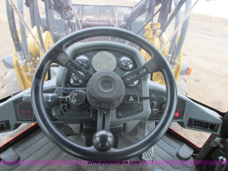 image for item E5429 1998 Caterpillar IT28G loader