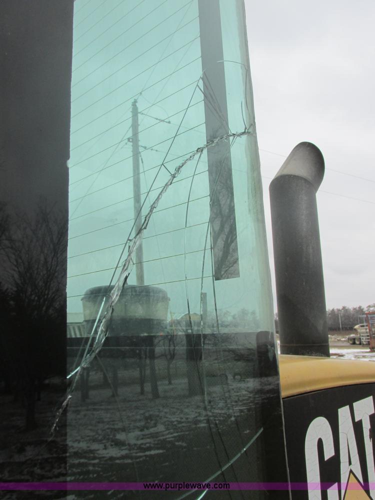 image for item E5429 1998 Caterpillar IT28G loader