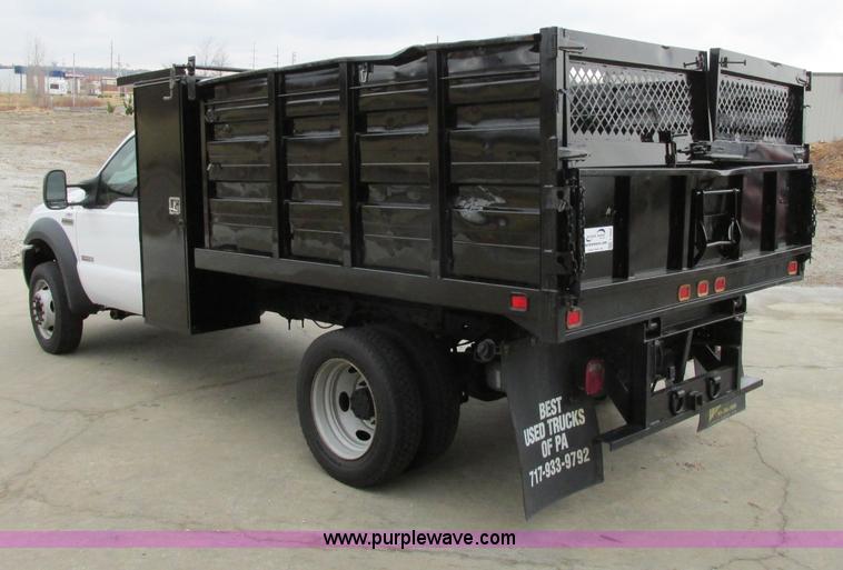 image for item F4866 2006 Ford F550 dump bed truck