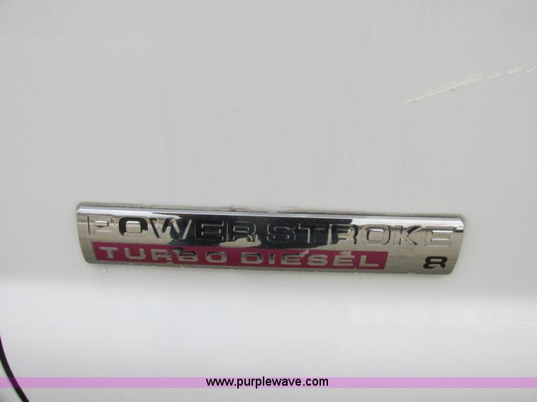 image for item F4866 2006 Ford F550 dump bed truck