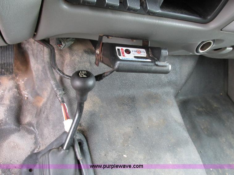 image for item F4866 2006 Ford F550 dump bed truck