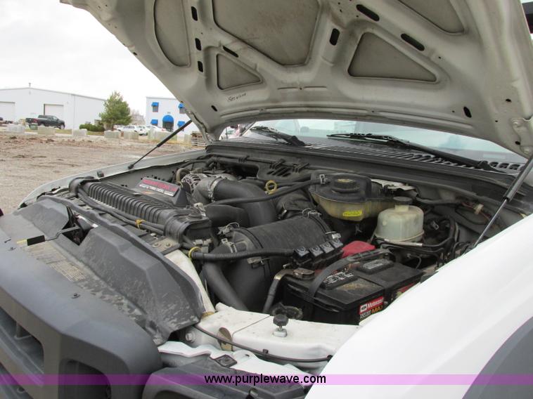 image for item F4866 2006 Ford F550 dump bed truck