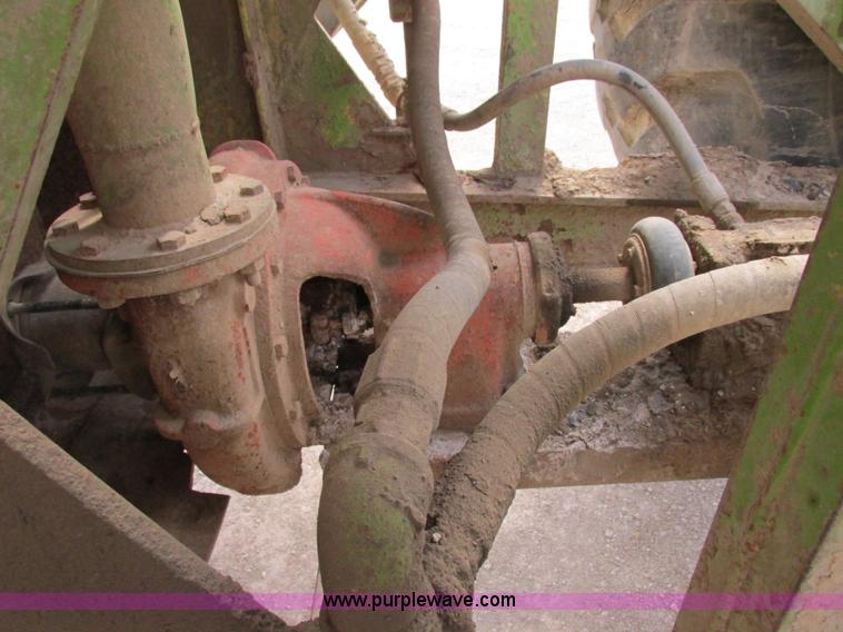 image for item F4873 Terex TS-24 articulating water wagon