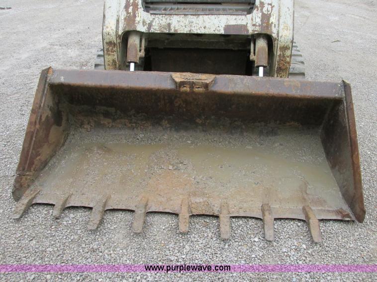 image for item F4883 2006 Takeuchi TL150 skid steer