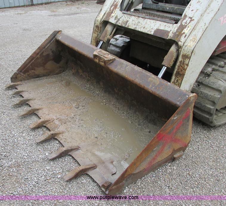 image for item F4883 2006 Takeuchi TL150 skid steer