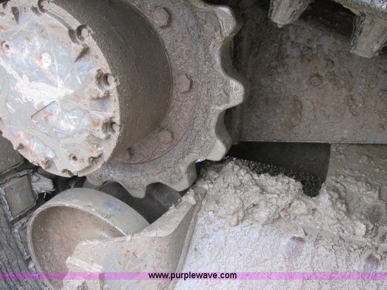 image for item F4883 2006 Takeuchi TL150 skid steer