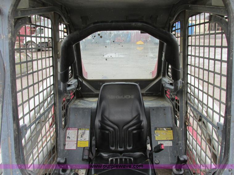 image for item F4883 2006 Takeuchi TL150 skid steer