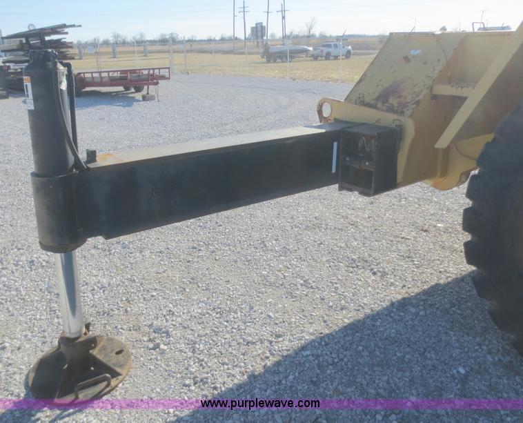 image for item F6844 1990 Lorain LRT275D crane