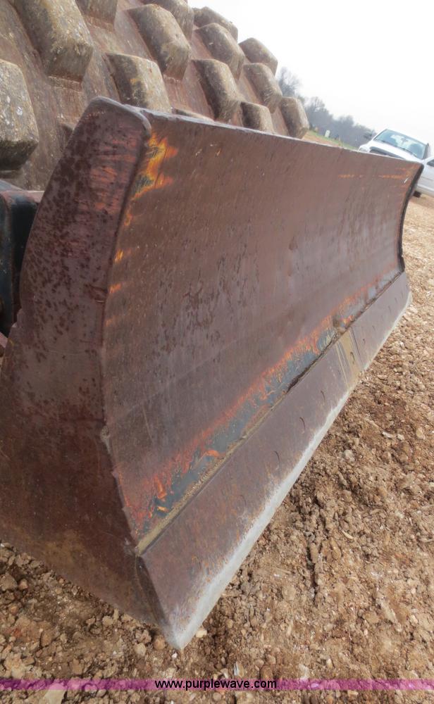 image for item F6854 Hyster C832B vibratory pad foot roller