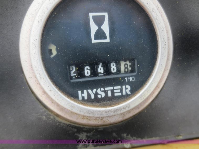 image for item F6854 Hyster C832B vibratory pad foot roller