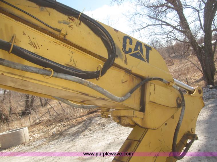 image for item F7318 1994 Caterpillar 307SSR mini excavator