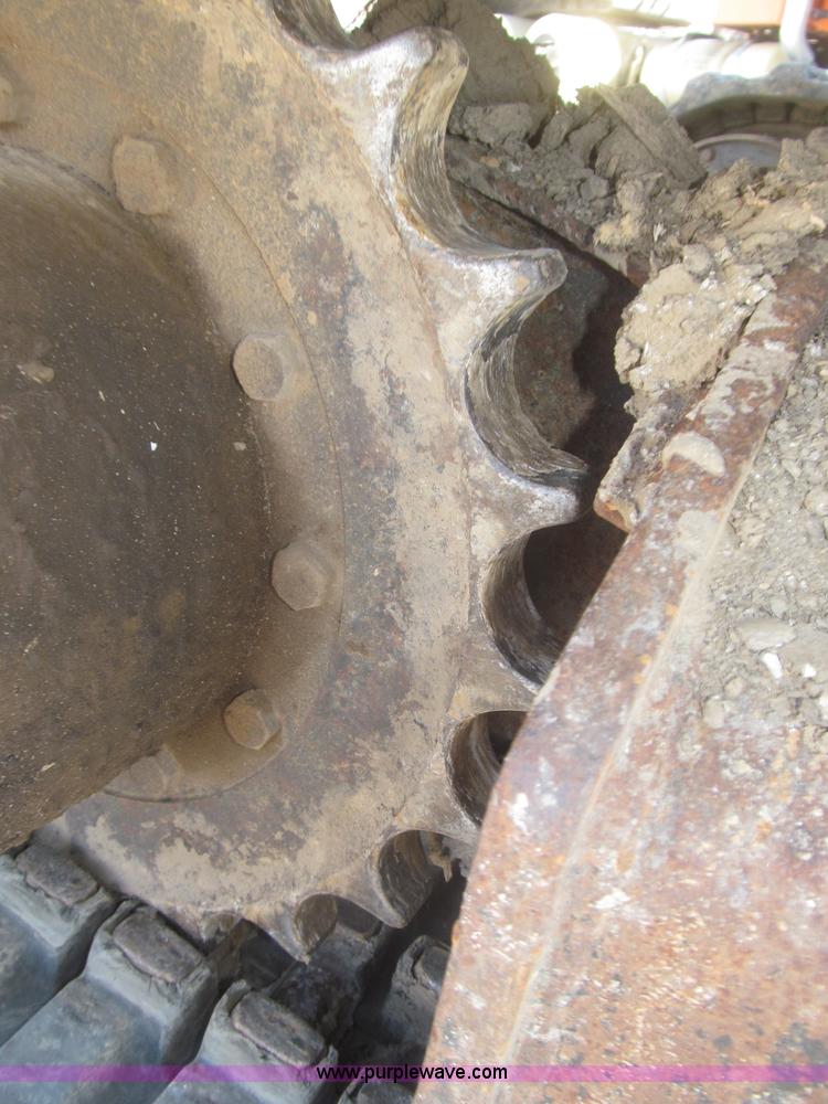 image for item F7318 1994 Caterpillar 307SSR mini excavator