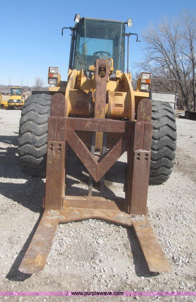 image for item F7319 1997 Case 821B wheel loader
