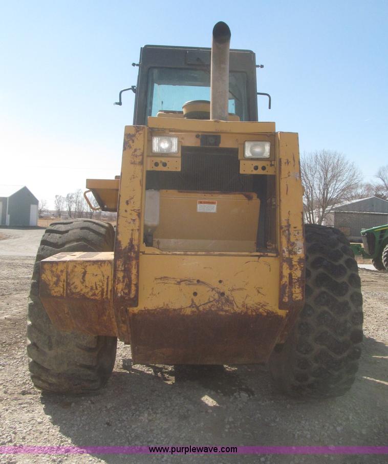 image for item F7319 1997 Case 821B wheel loader