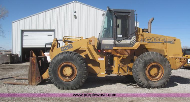 image for item F7319 1997 Case 821B wheel loader