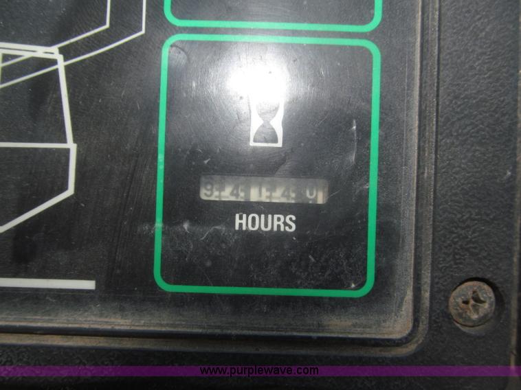 image for item F7319 1997 Case 821B wheel loader