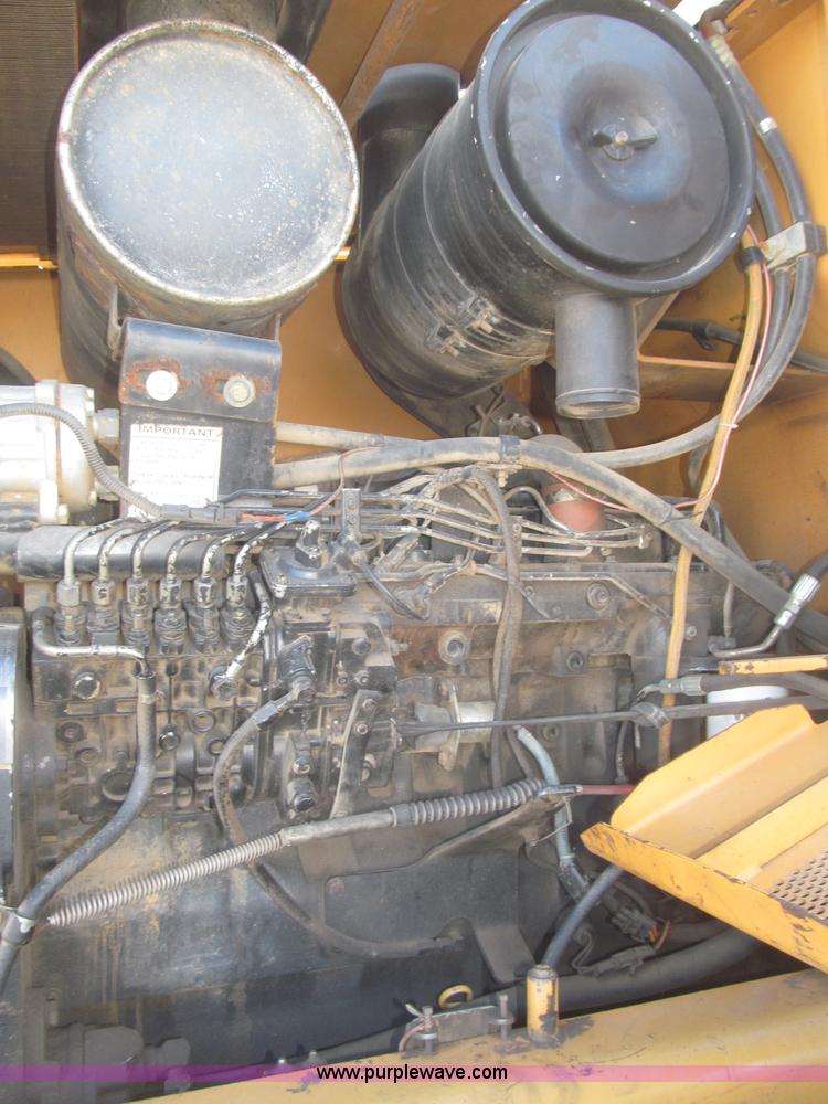 image for item F7319 1997 Case 821B wheel loader