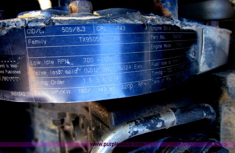 image for item F7319 1997 Case 821B wheel loader