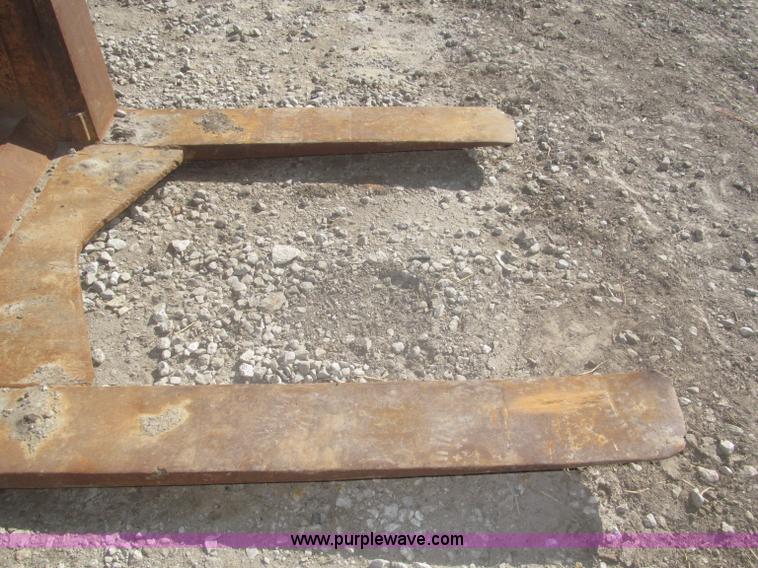 image for item F7319 1997 Case 821B wheel loader